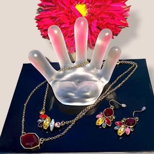 Set Necklace and earrings